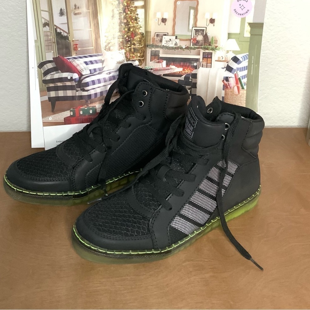 Ferrato Urban Living Sneakers